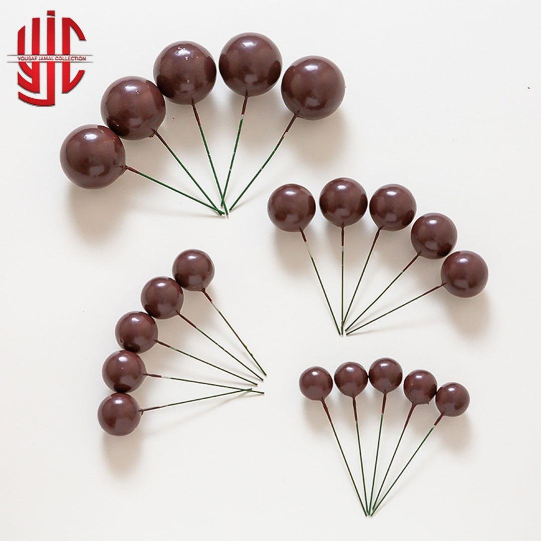 yjc-DCBL-018-1.jpg Glossy Brown Faux Balls 20 Pcs Pack - Image 1