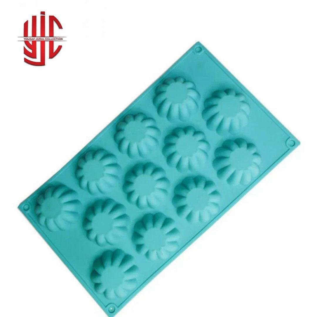 yjc-PLMO-022-1.jpg Silicon Flower Chocolate Mold 12 Cavities - Image 1